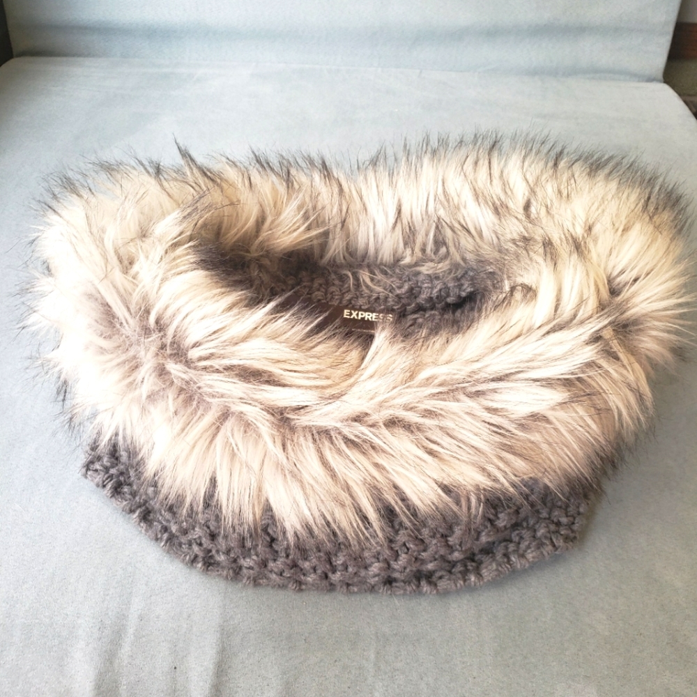 Express Infinity Scarf with Faux Fur Trim